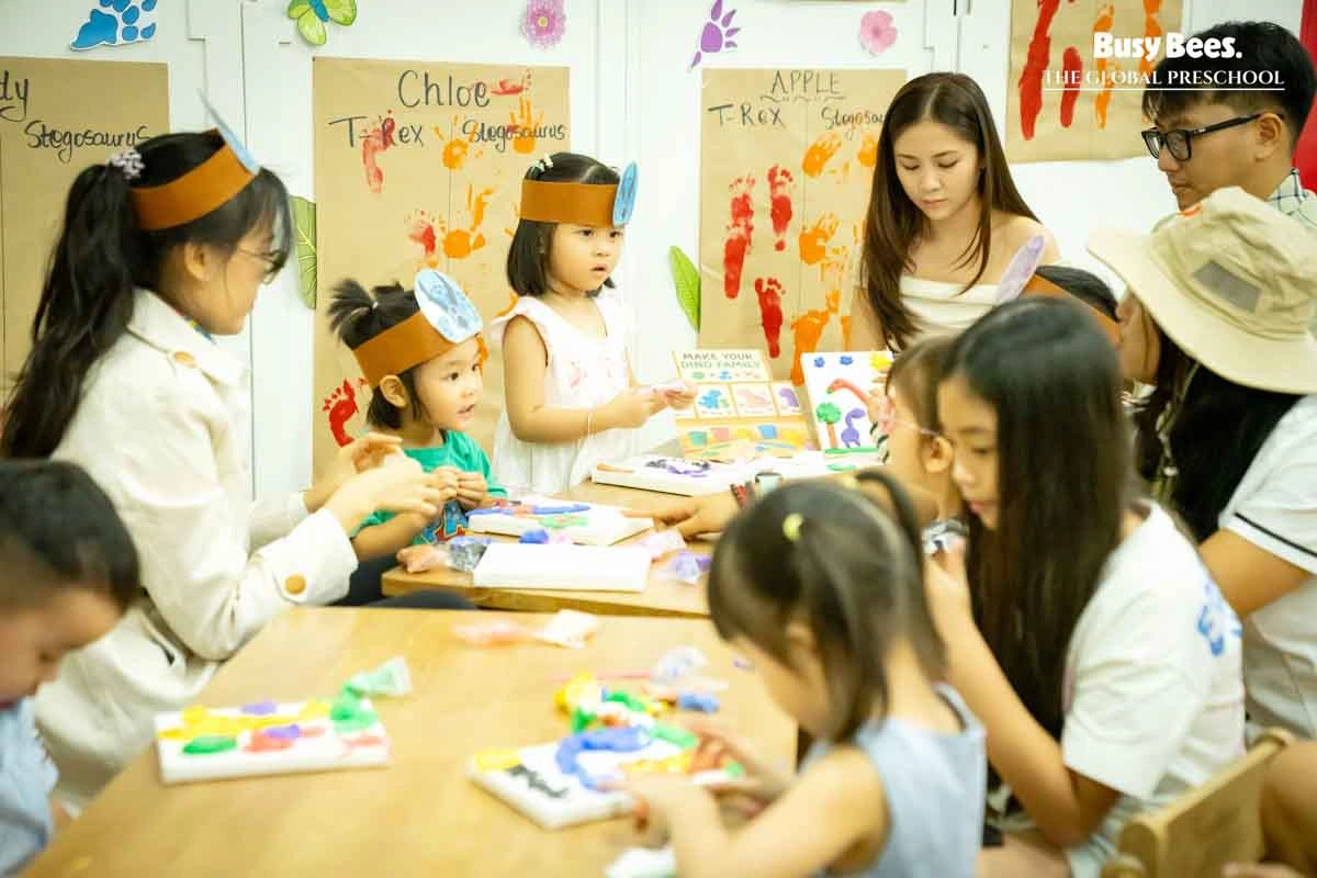 Summer learning and review activities were enriched by the presence and affirmation of parents, creating a more complete and fulfilling experience