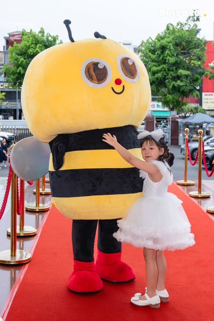 Graduation-ceremony-2026-busy-bees-21